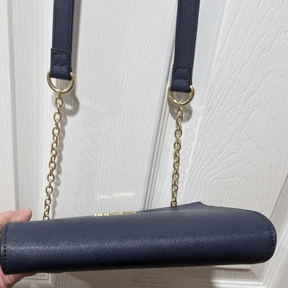 Steve Madden Bgreer On A String Crossbody - Picture 7 of 15